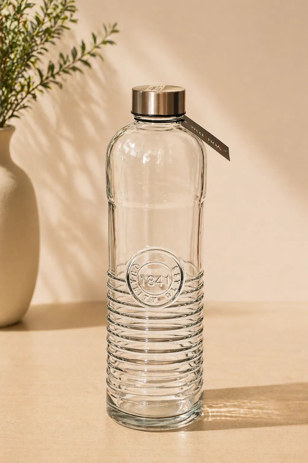 Transparent Glass bottle 1841 pattern 2