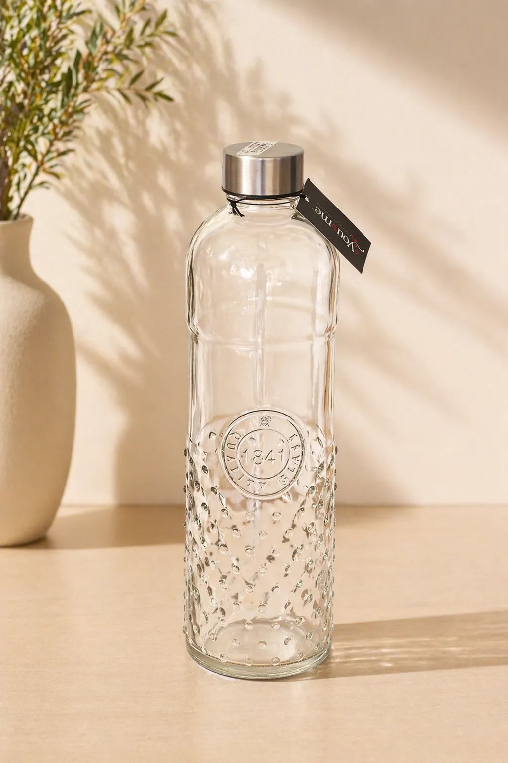 Transparent Glass bottle 1841 pattern 1